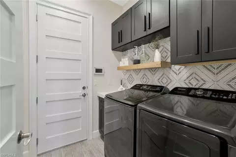 5665 Highbourne Dr, Naples, FL 34113 photo 17