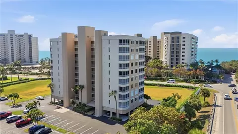11118 Gulf Shore Dr #A803, Naples, FL 34108