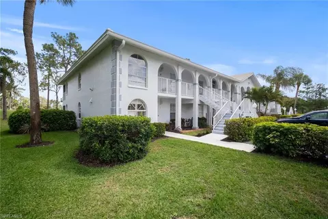 259 Deerwood Cir #6, Naples, FL 34113