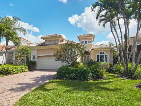 892 Villa Florenza Dr, Naples, FL 34119