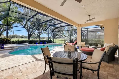 910 Villa Florenza Dr, Naples, FL 34119