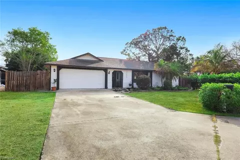 27983 Temple Terrace Dr, Bonita Springs, FL 34135