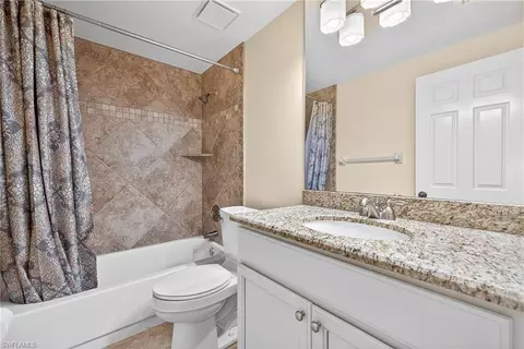 Bath - 5899 Chanteclair Dr #211, Naples, FL 34108 photo 1 of 3