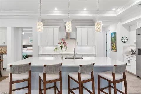 Kitchen - 2472 Breakwater Way #11101, Naples, FL 34112 photo 5 of 7