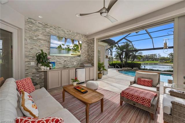 6028 Fairway Ct, Naples, FL 34110