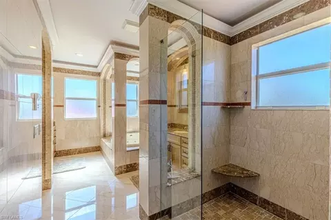 Bath - 2135 Par Dr, Naples, FL 34120 photo 3 of 9