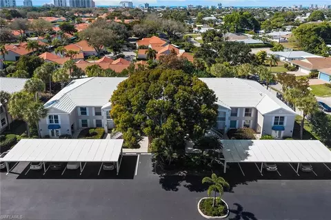 821 Gulf Pavilion Dr #106, Naples, FL 34108