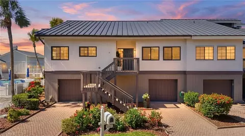 17062 Marina Cove Ln, Fort Myers, FL 33908