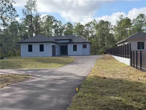 3636 10th Ave NE, Naples, FL 34120
