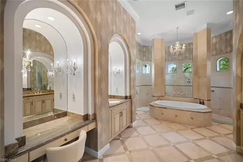 Bath - 7620 Palmer Ct, Naples, FL 34113 photo 2 of 6