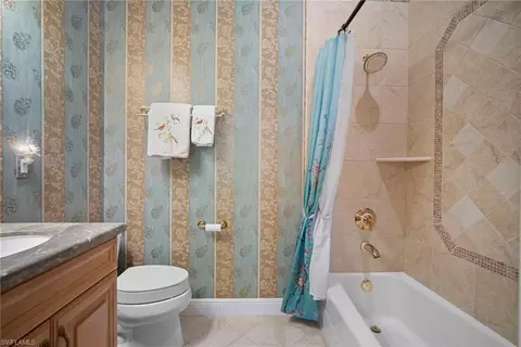 Bath - 7620 Palmer Ct, Naples, FL 34113 photo 6 of 6