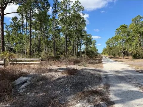 7583 19th Pl, Labelle, FL 33935 photo 7