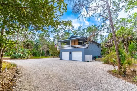 2940 Newman Dr, Naples, FL 34114