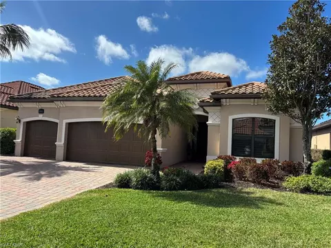 28560 Longford Ct, Bonita Springs, FL 34135