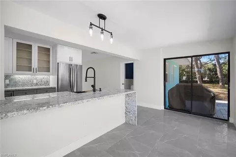 Kitchen - 47 River Ct, Naples, FL 34110 photo 6 of 6