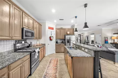 Kitchen - 4754 Abaca Cir, Naples, FL 34119 photo 2 of 3