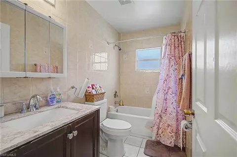 Bath - 5222 Broward St, Naples, FL 34113 photo 1 of 1