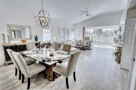 486 Edgemere Way E #2, Naples, FL 34105