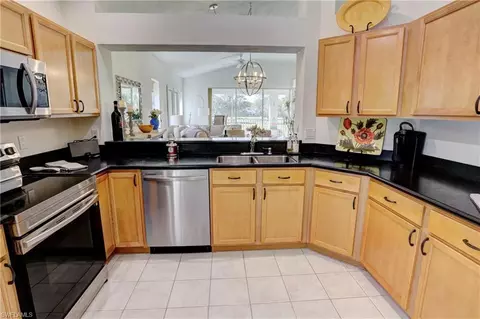 Kitchen - 486 Edgemere Way E #2, Naples, FL 34105 photo 2 of 3
