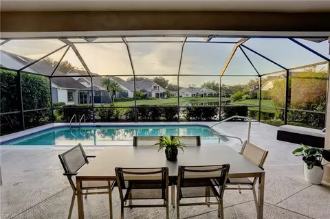 66 Water Oaks Way #D66, Naples, FL 34105
