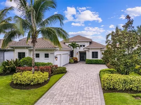 28854 Blaisdell Dr, Naples, FL 34119