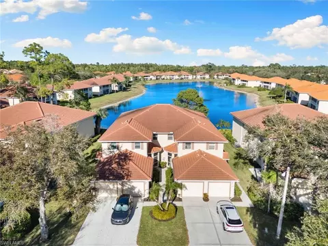 500 Robin Hood Cir #201, Naples, FL 34104