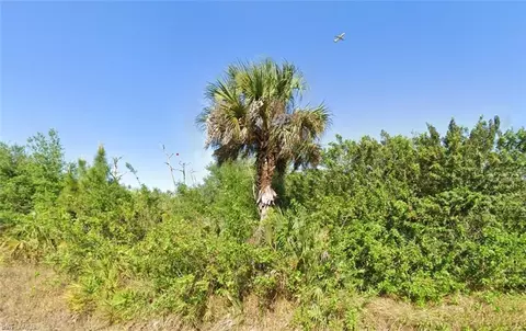 614 Clayton Ave, Lehigh Acres, FL 33972