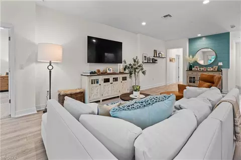 2280 Priory Ln #1106, Naples, FL 34120