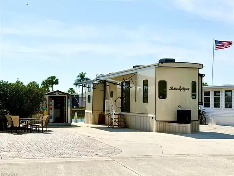 564 Cattleya Refuge #564, Naples, FL 34114