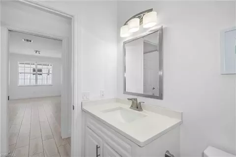 Bath - 183 7th St, Naples, FL 34113 photo 2 of 5