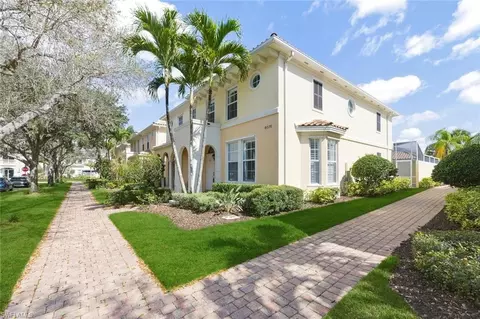 6076 Islandwalk Blvd, Naples, FL 34119