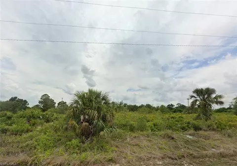 522 Montclair Ave S, Lehigh Acres, FL 33974
