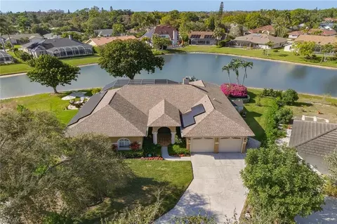 3420 Bedford Ct, Naples, FL 34112