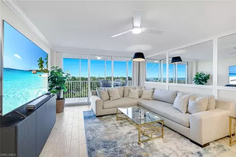 5 Bluebill Ave #506, Naples, FL 34108