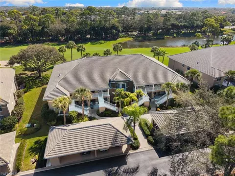1950 Willow Bend Cir #204, Naples, FL 34109
