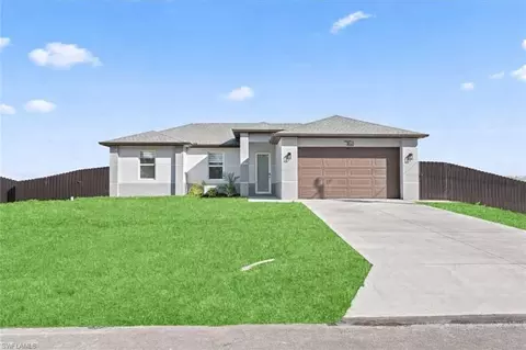 25 Diplomat Pkwy E, Cape Coral, FL 33909