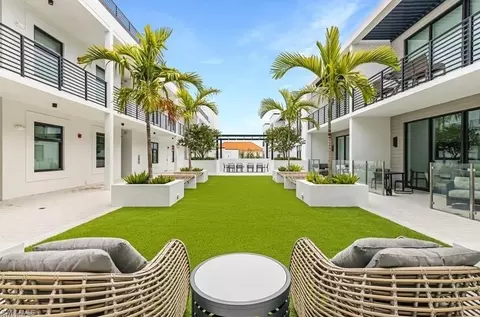850 Central Ave #301, Naples, FL 34102