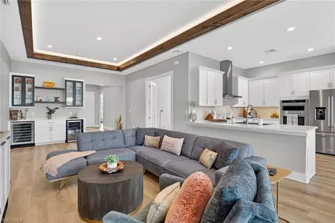 3778 Sapphire Cove Cir, Naples, FL 34114