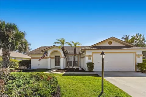 842 Charlemagne Blvd, Naples, FL 34112