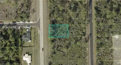 763 Columbus Blvd S, Lehigh Acres, FL 33974