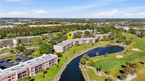 300 Forest Lakes Blvd #207, Naples, FL 34105