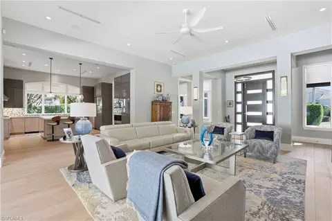 Living - 725 Harbour Dr, Naples, FL 34103 photo 1 of 3