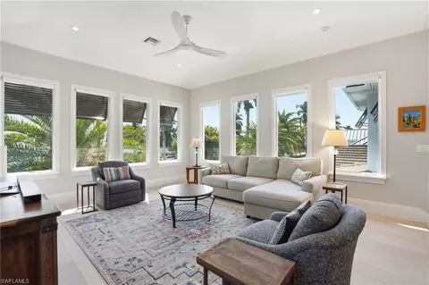 Living - 725 Harbour Dr, Naples, FL 34103 photo 3 of 3