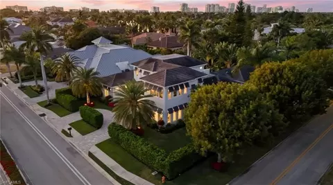 Other - 725 Harbour Dr, Naples, FL 34103 photo 1 of 10