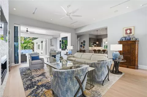 Living - 725 Harbour Dr, Naples, FL 34103 photo 2 of 3