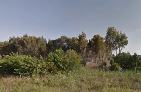 809 Alamo St E, Lehigh Acres, FL 33974
