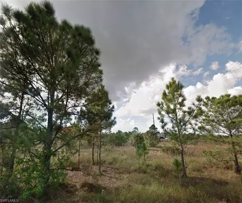 1068 Portland Ave S, Lehigh Acres, FL 33974