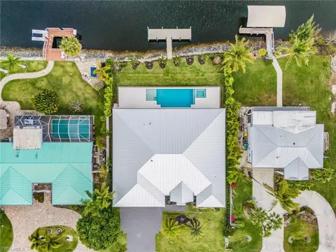 View/Area - 2393 Longboat Dr, Naples, FL 34104 photo 3 of 3