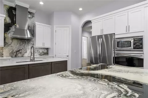 Kitchen - 7420 Byrons Way, Naples, FL 34113 photo 7 of 8