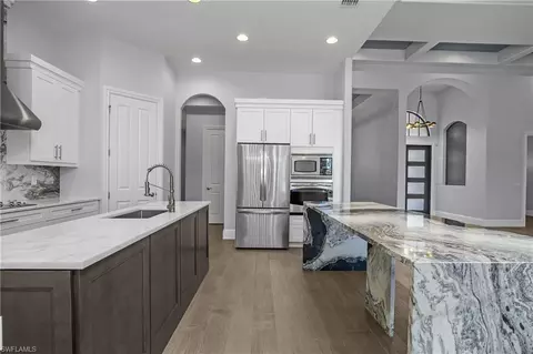 Kitchen - 7420 Byrons Way, Naples, FL 34113 photo 4 of 8